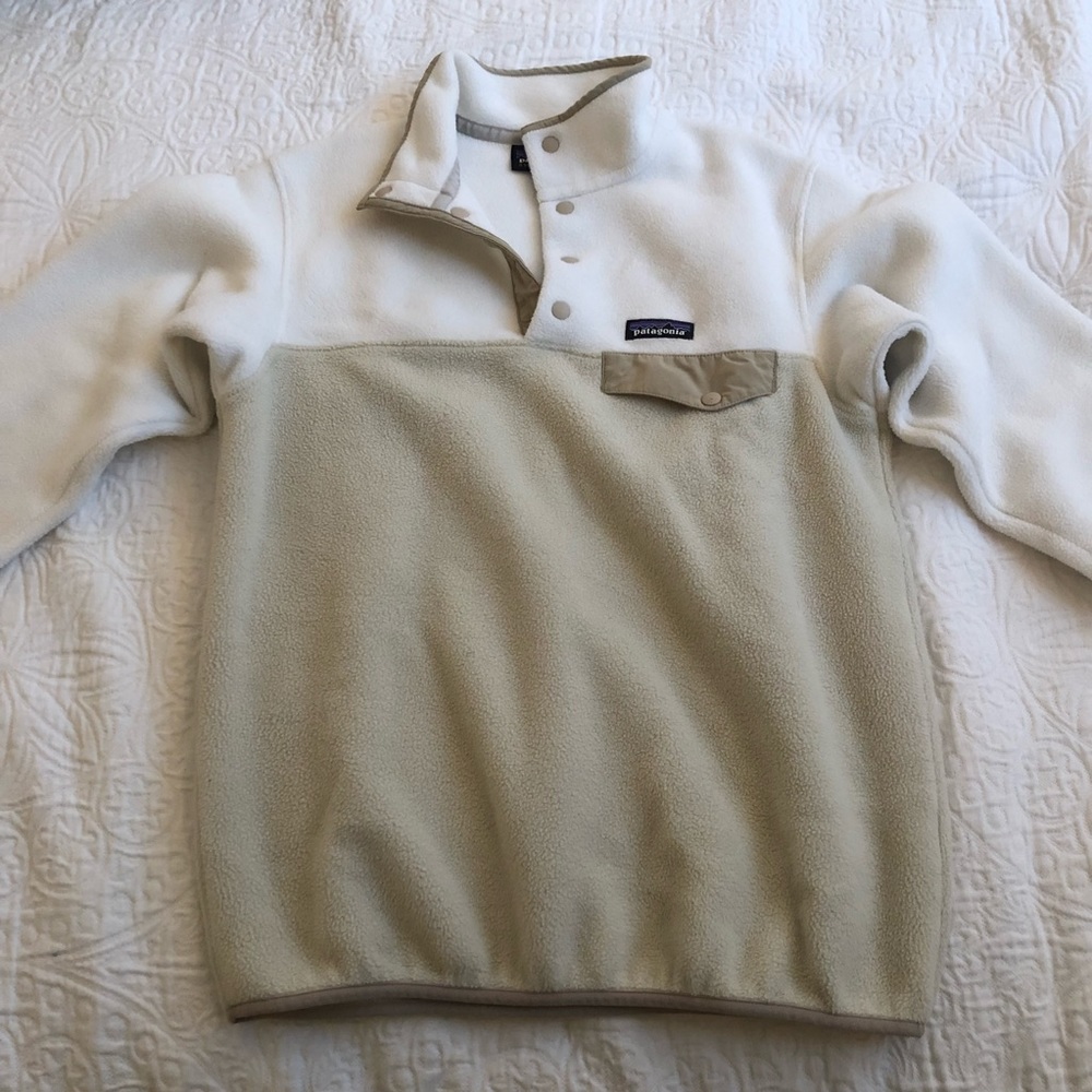 Patagonia White/Cream Synchilla Jacket size small